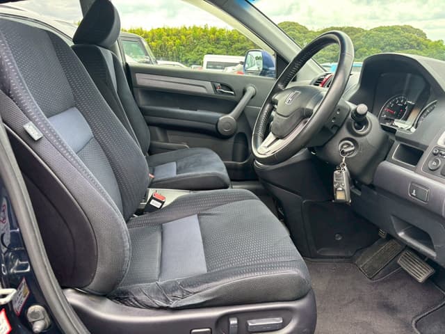 2009 Honda CR-V JDM car for sale — photo 4 of 8