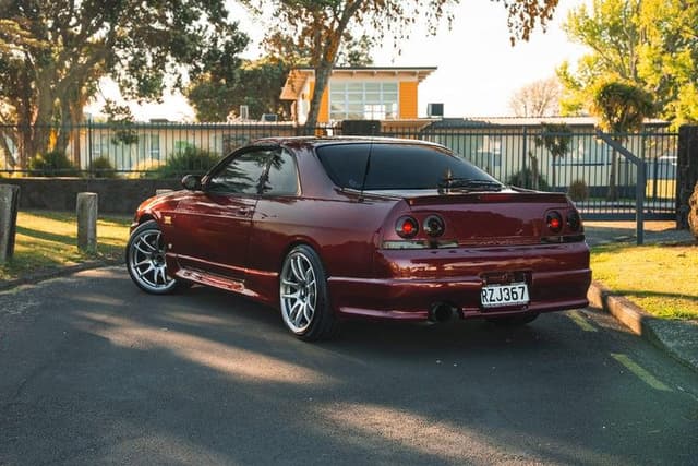 1996 Nissan Skyline JDM car for sale — photo 10 of 20