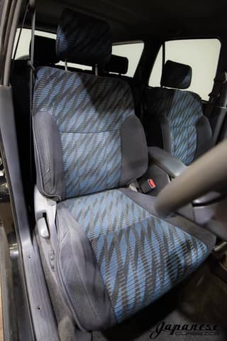 1998 Toyota Hilux Surf JDM car for sale — photo 14 of 25