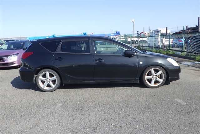2003 Toyota Caldina JDM car for sale — photo 7 of 25