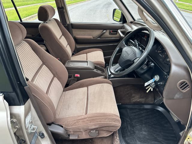 1991 Toyota Land Cruiser JDM car for sale — photo 14 of 20