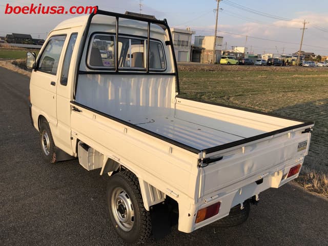 1992 Daihatsu Hijet JDM car for sale — photo 3 of 22