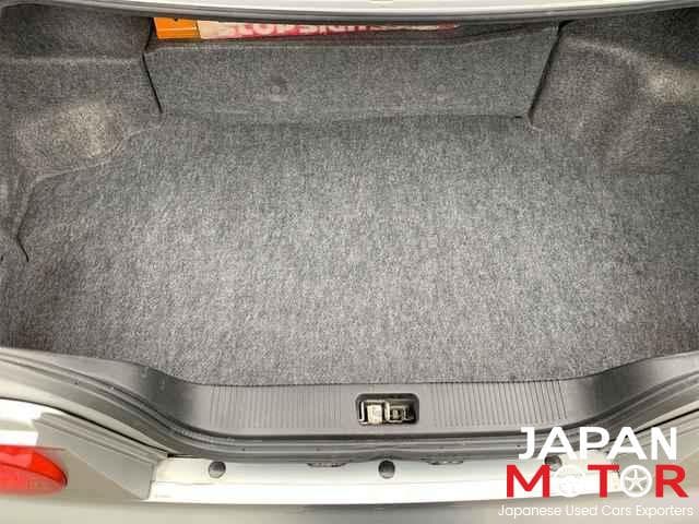 1996 Nissan Skyline JDM car for sale — photo 8 of 10