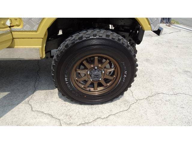 1990 Suzuki Jimny JDM car for sale — photo 19 of 20