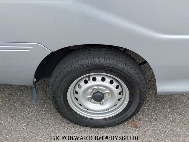 2009 Daihatsu Hijet JDM car for sale — photo 12 of 25