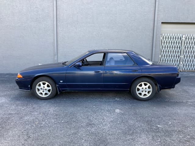 1994 Nissan Skyline JDM car for sale — photo 11 of 22