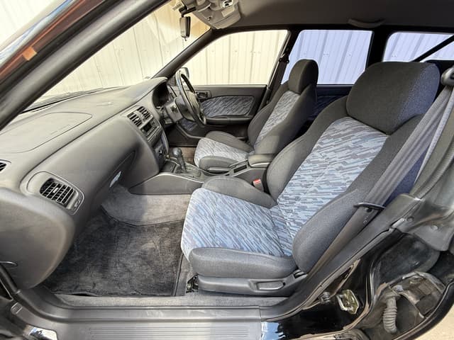 1996 Subaru Legacy JDM car for sale — photo 10 of 23
