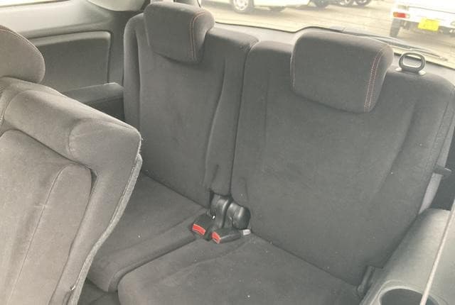 2010 Honda Stream JDM car for sale — photo 12 of 25