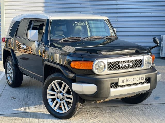 2012 Toyota Fj Cruiser JDM car for sale — photo 9 of 25