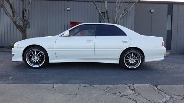 1999 Toyota Chaser JDM car for sale — photo 5 of 13
