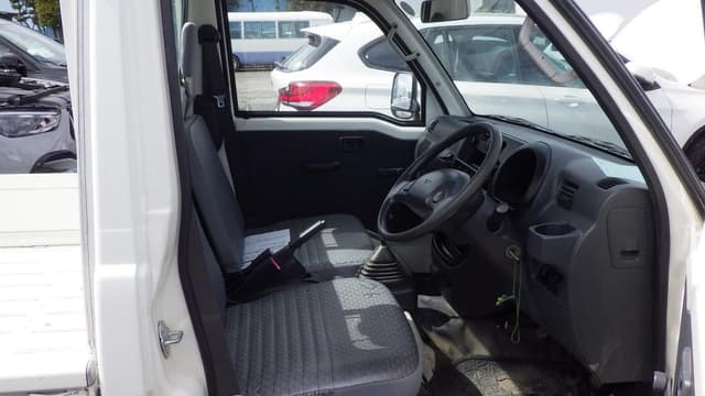 2008 Daihatsu Hijet JDM car for sale — photo 12 of 16