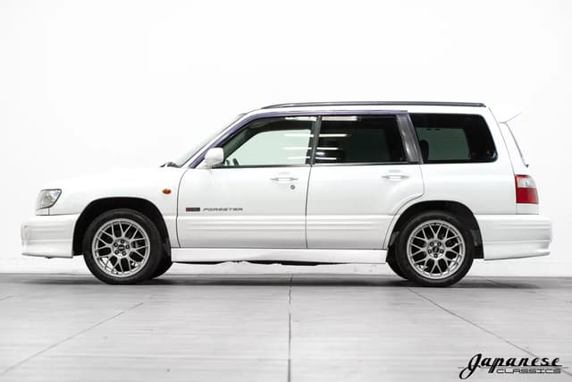 2001 Subaru Forester JDM car for sale — photo 4 of 25