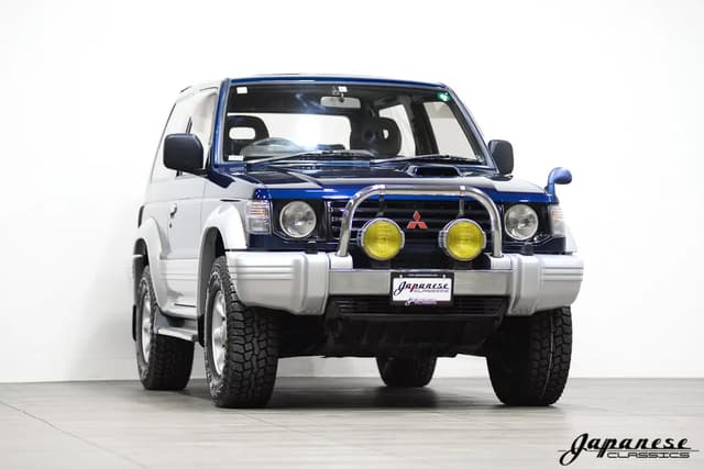 1995 Mitsubishi Pajero JDM car for sale — photo 3 of 25