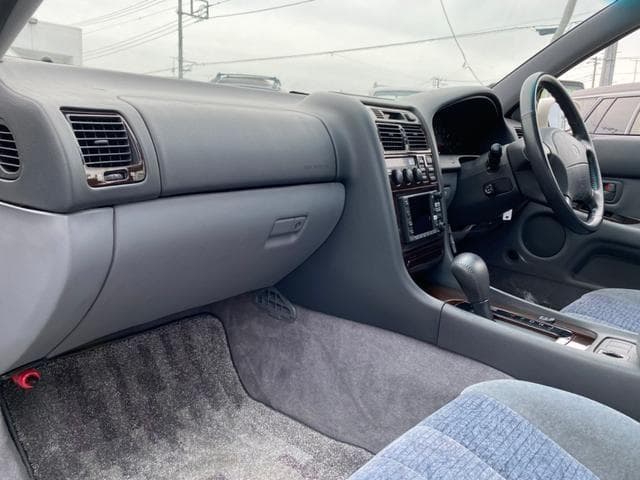 1997 Toyota Aristo JDM car for sale — photo 20 of 25