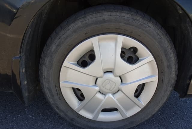 2010 Honda Fit JDM car for sale — photo 12 of 25