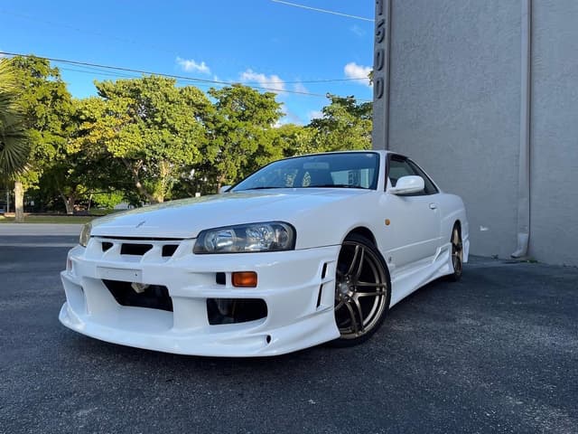1998 Nissan Skyline JDM car for sale — photo 22 of 25