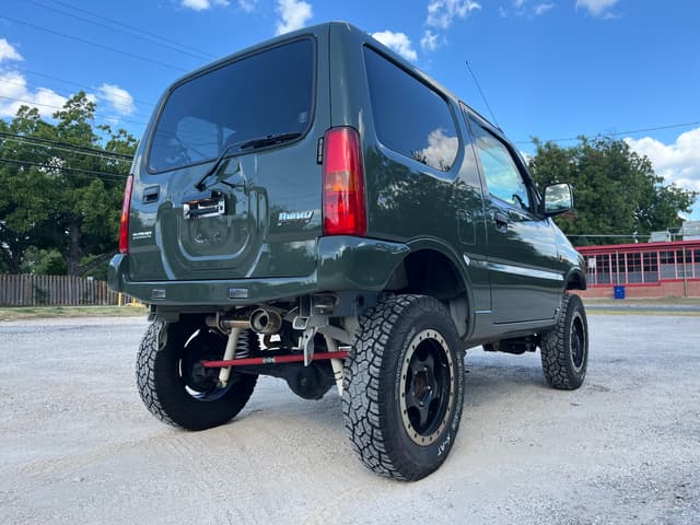 1998 Suzuki Jimny JDM car for sale — photo 4 of 11