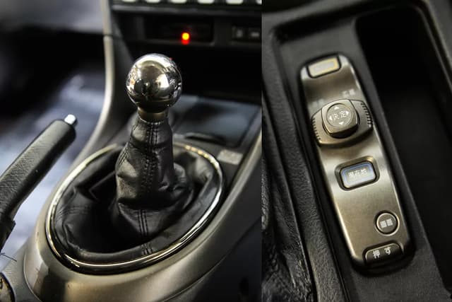 1998 Toyota Altezza JDM car for sale — photo 11 of 25