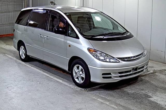 2000 Toyota Estima JDM car for sale — photo 2 of 5