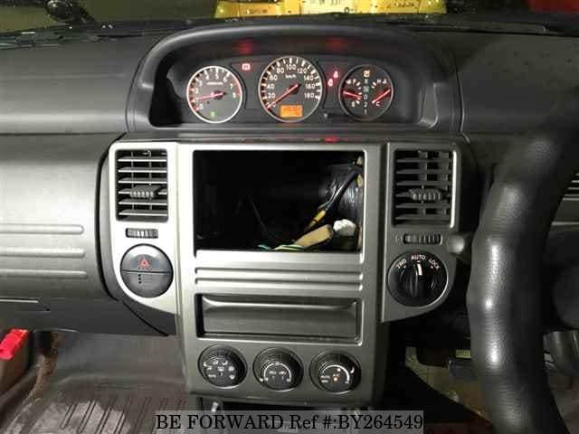 2004 Nissan X Trail JDM car for sale — photo 6 of 8