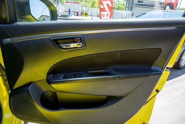 2011 Suzuki Swift JDM car for sale — photo 19 of 25