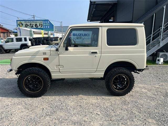 1995 Suzuki Jimny JDM car for sale — photo 8 of 20