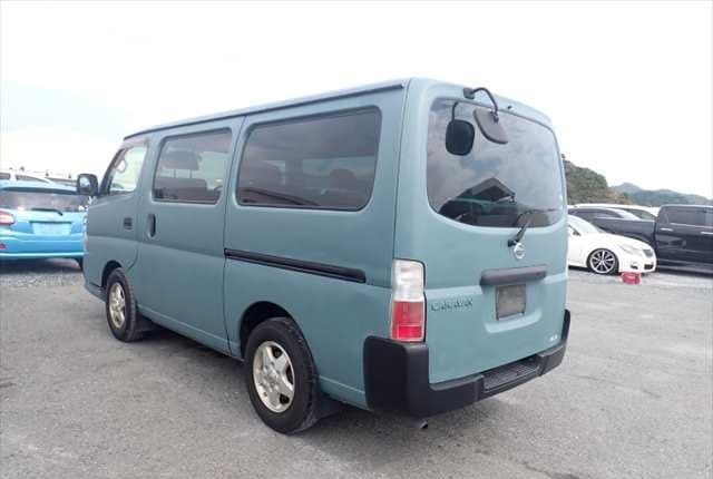 2011 Nissan Caravan JDM car for sale — photo 3 of 25