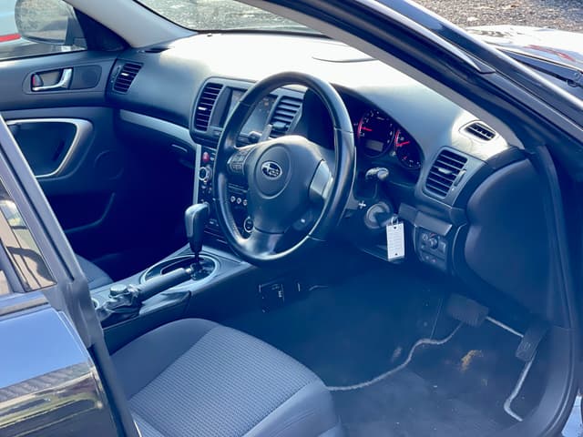 2006 Subaru Legacy JDM car for sale — photo 16 of 23