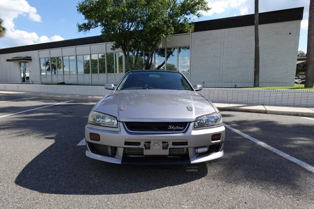 1998 Nissan Skyline JDM car for sale — photo 2 of 18