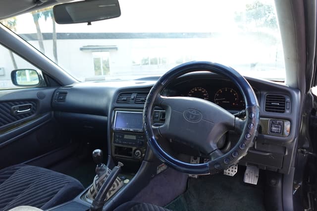 1997 Toyota Chaser JDM car for sale — photo 6 of 17