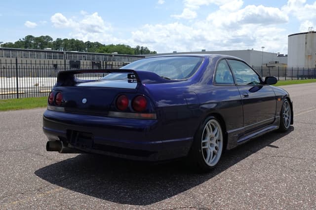 1997 Nissan Skyline JDM car for sale — photo 5 of 17