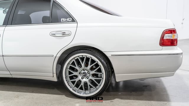 1997 Nissan Cima JDM car for sale — photo 9 of 25