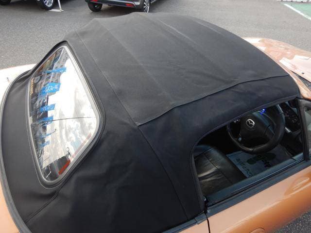 1998 Mazda Roadster (Eunos Roadster / MX-5) JDM car for sale — photo 2 of 20
