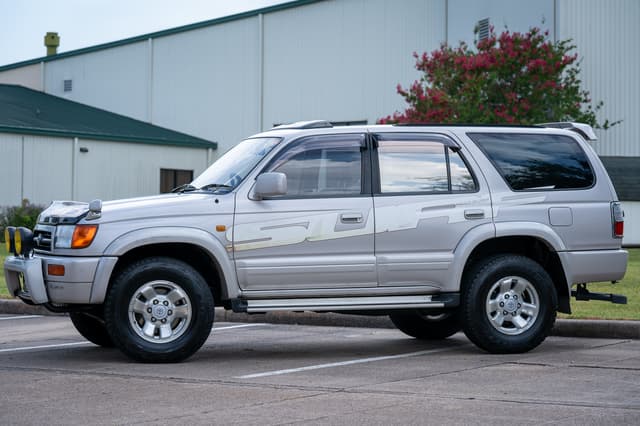 1996 Toyota Hilux Surf JDM car for sale — photo 5 of 14