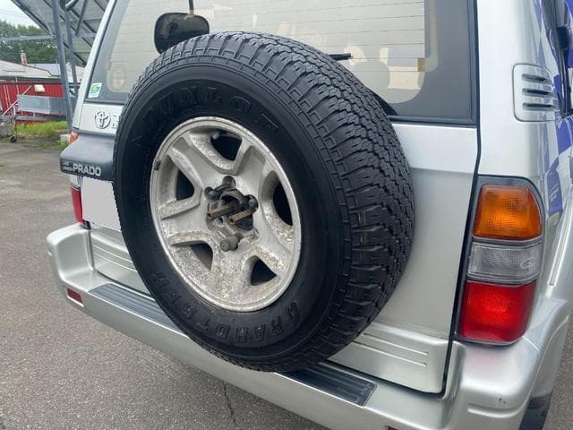 1998 Toyota Land Cruiser Prado JDM car for sale — photo 9 of 25