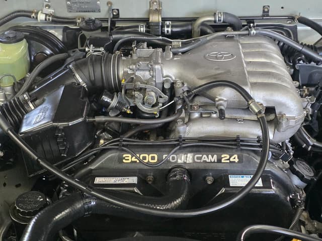 2001 Toyota Land Cruiser Prado JDM car for sale — photo 3 of 25