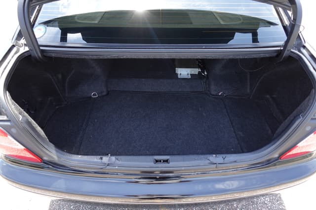 1997 Toyota Aristo JDM car for sale — photo 19 of 20