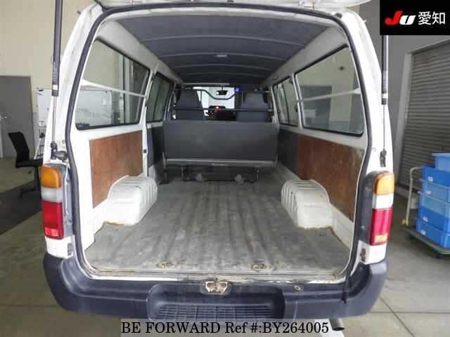 2003 Toyota HiAce JDM car for sale — photo 4 of 5