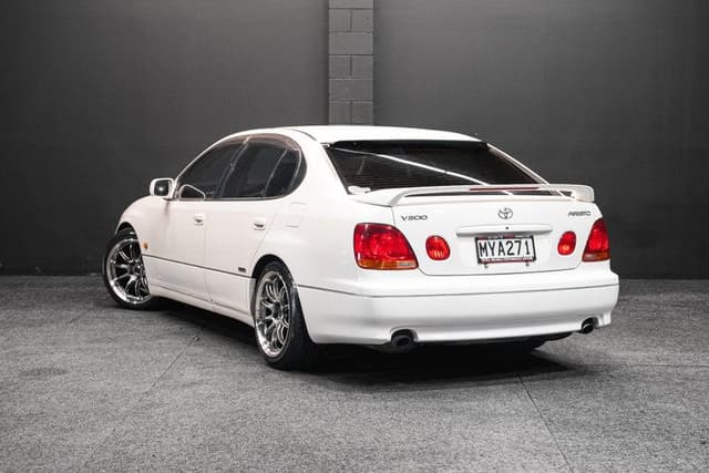 1999 Toyota Aristo JDM car for sale — photo 10 of 20