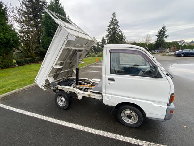 1995 Mitsubishi Minicab JDM car for sale — photo 10 of 10