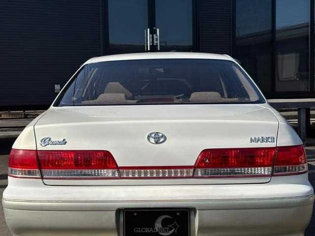 1999 Toyota Mark II JDM car for sale — photo 16 of 20