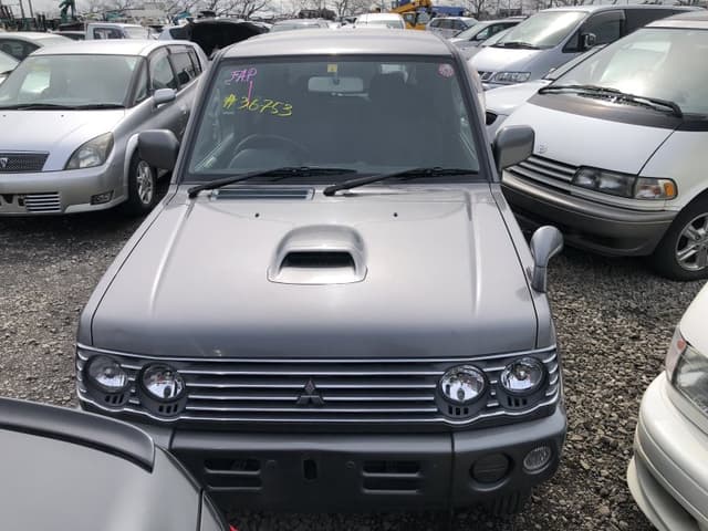 2001 Mitsubishi Pajero Mini JDM car for sale — photo 2 of 5