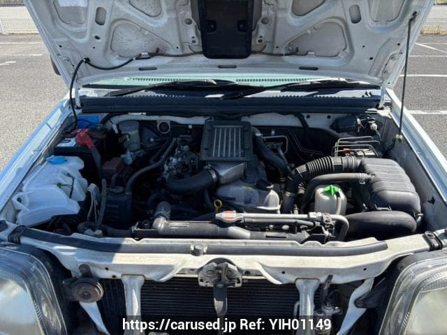 2001 Suzuki Jimny JDM car for sale — photo 10 of 25