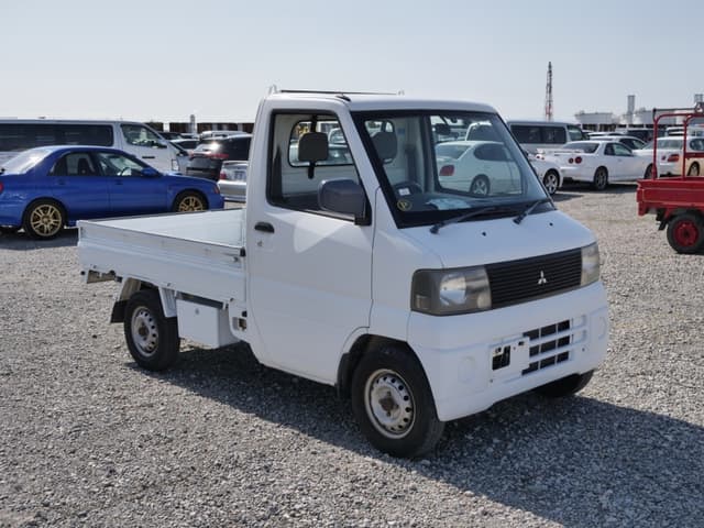 2001 Mitsubishi Minicab JDM car for sale — photo 3 of 25