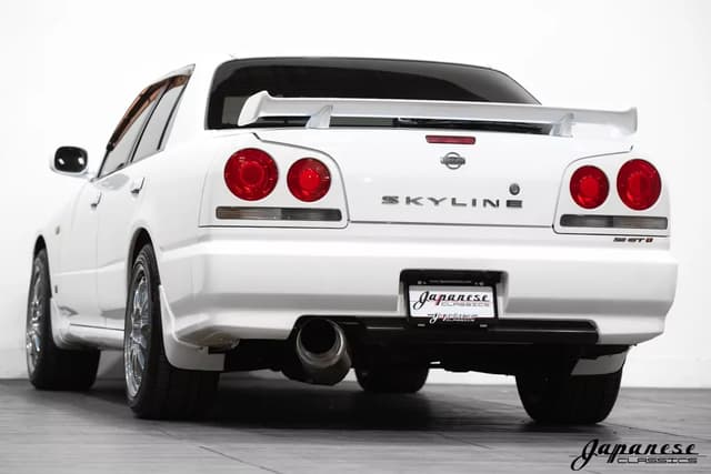 1998 Nissan Skyline JDM car for sale — photo 6 of 25