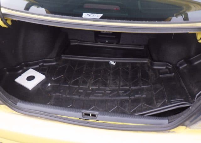 1998 Toyota Altezza JDM car for sale — photo 10 of 20