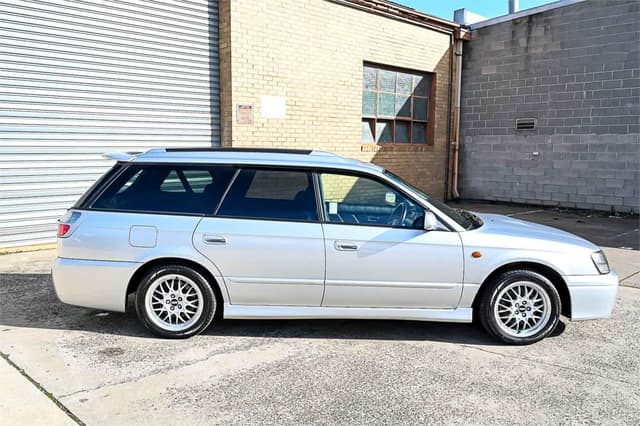 2001 Subaru Legacy JDM car for sale — photo 12 of 22