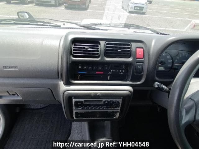 2000 Suzuki Jimny JDM car for sale — photo 19 of 25
