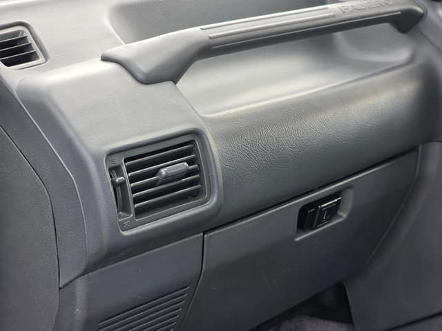 1997 Mitsubishi Pajero JDM car for sale — photo 15 of 25