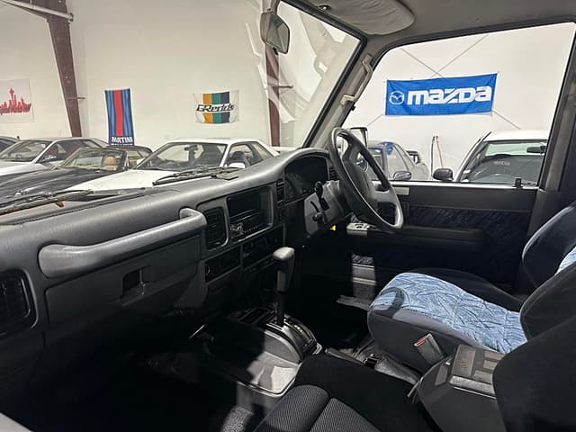 1994 Toyota Land Cruiser JDM car for sale — photo 10 of 10